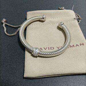 David Yurman Cable Classics Bracelet with Pavé Diamond Station,7mm,B06310 SSADI